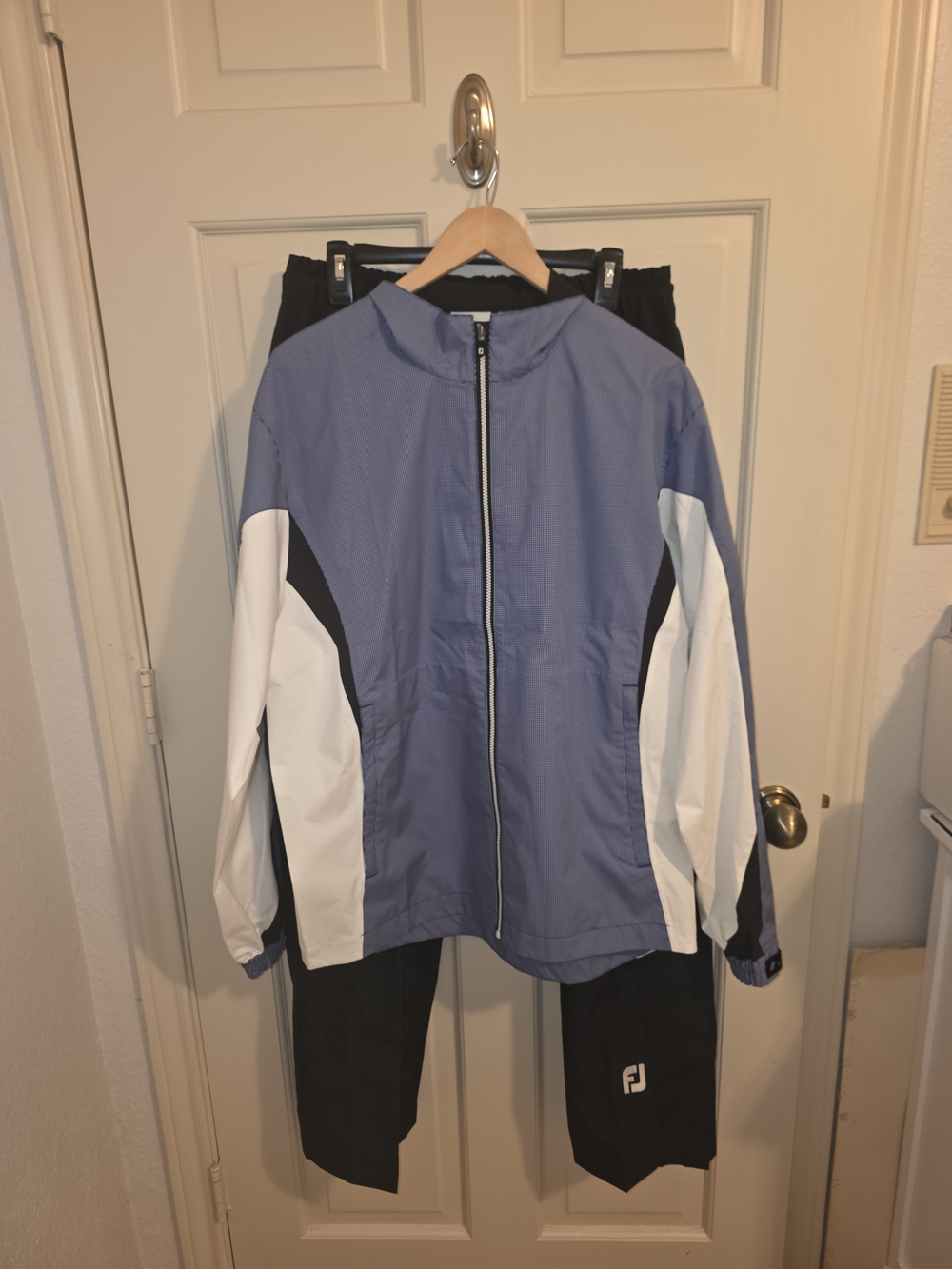 FootJoy Women's Colorblock Ski Jacket in Blue, White & Black